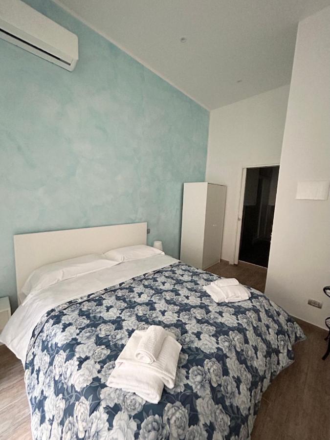 Savastano House Duomo Hotel Napoli Eksteriør billede